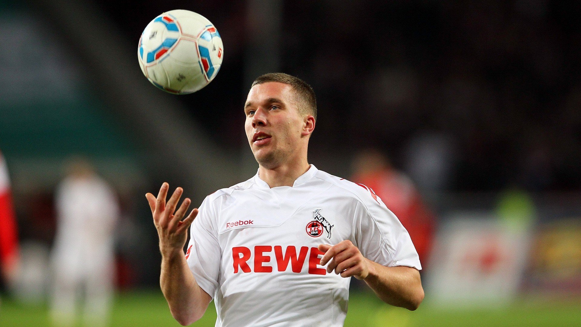 东亚田径赛，中国队强势发挥获三金，东亚锦标赛